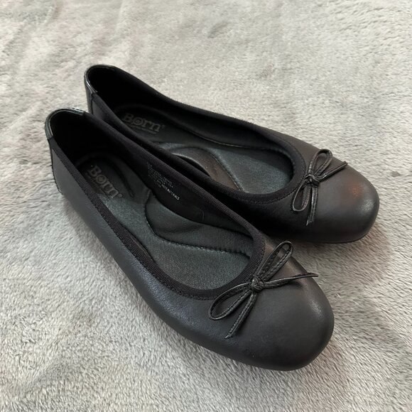 Born Black Leather Ballet Flats Shoes Bow Women's size 6 - Picture 1 of 6